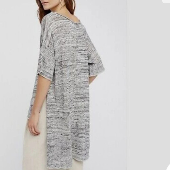 Free People Light Bright short sleeve linen blend hi low hem Light blue … - Picture 11 of 11